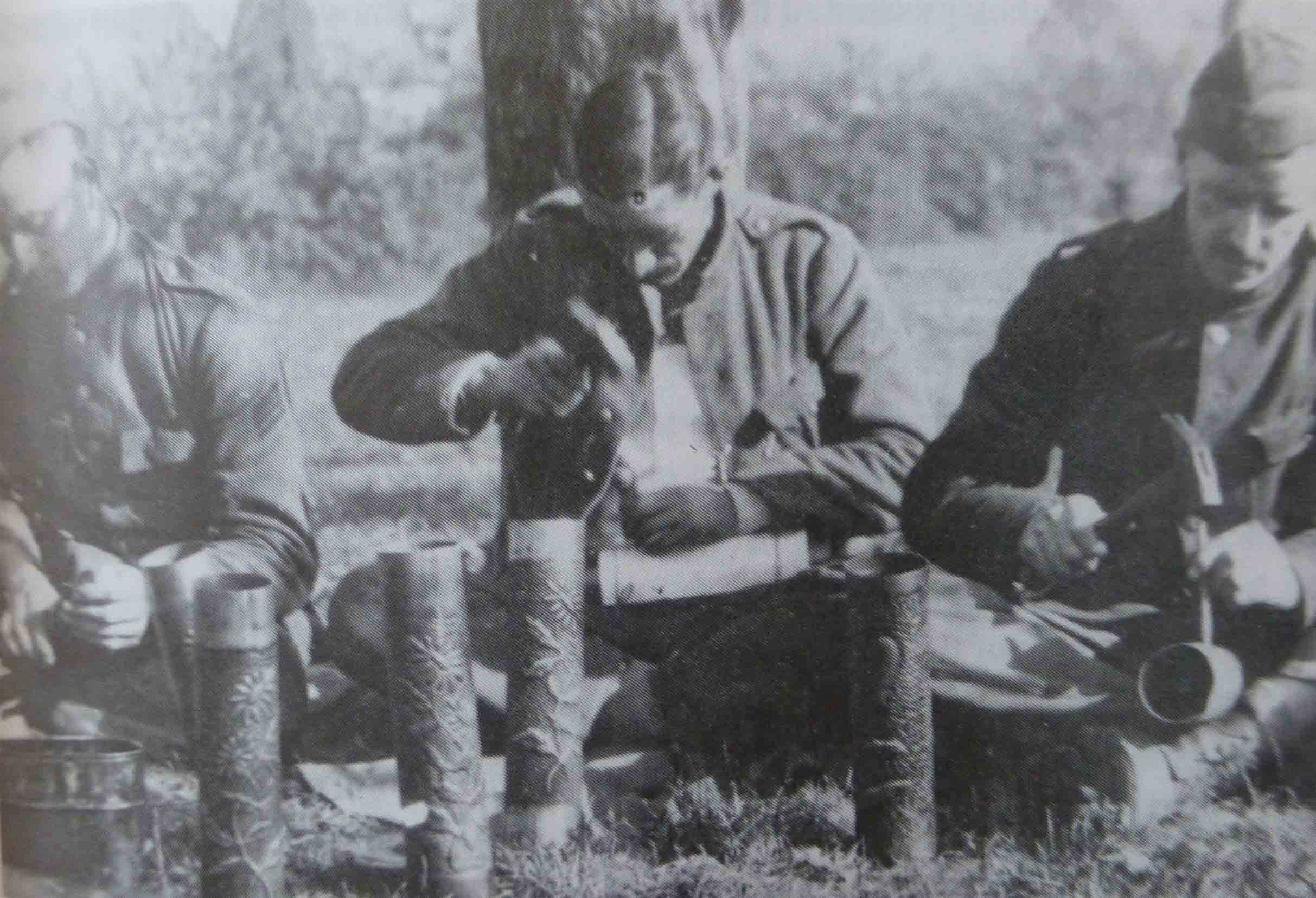 french soldiers making trench art